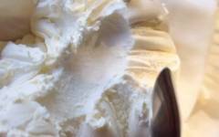 Творожный крем сыр из кефира замороженного
