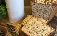 Формовой злаковый хлеб из йогурта