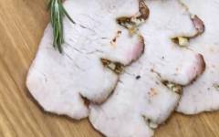 Мясо свинина запеченное с прованскими травами в духовке