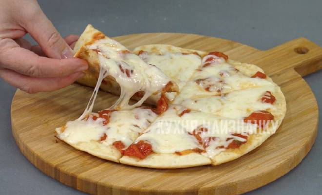 Творожная пицца на сковороде Кухня Наизнанку рецепт