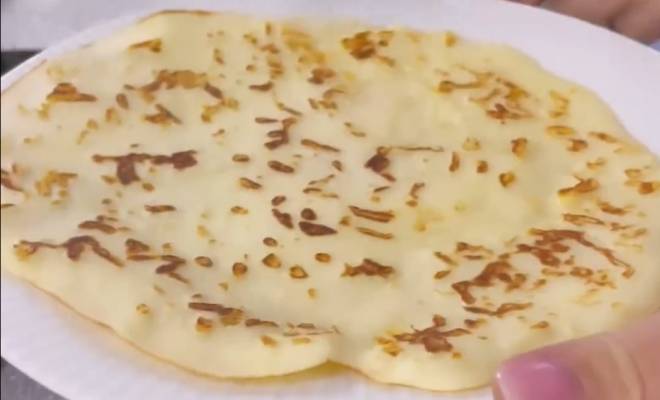 Сырные блины на кефире на сковороде рецепт