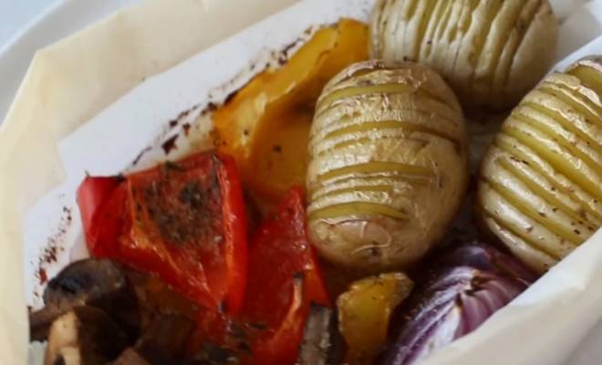 Видео Лодочки с овощами в духовке к праздничному столу рецепт