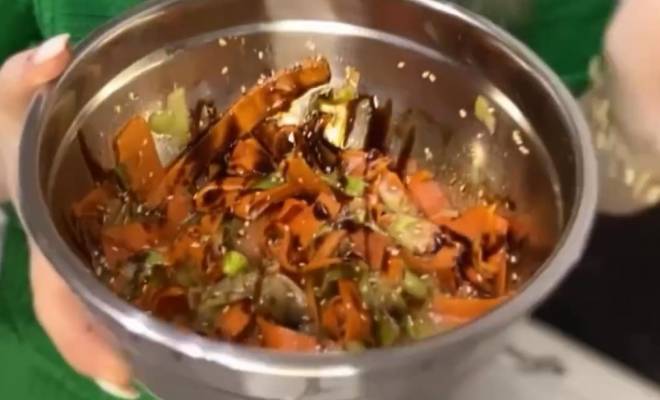 Овощная лапша из кабачков и моркови рецепт