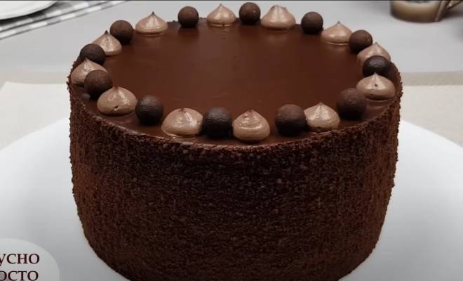 Видео Шоколадный торт с маком и сливочным кремом рецепт