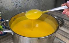 Тыквенный крем суп с картошкой и сливками